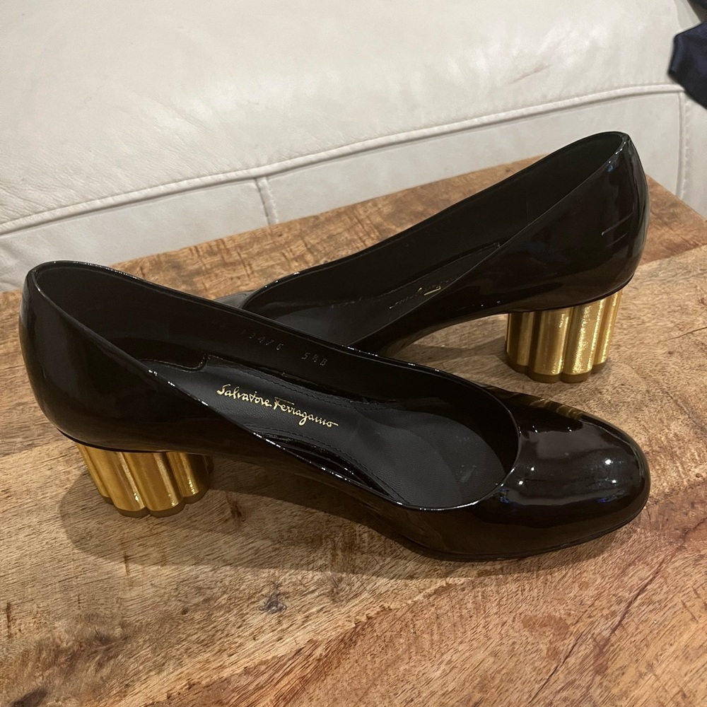 Used - Picture 3 of 5